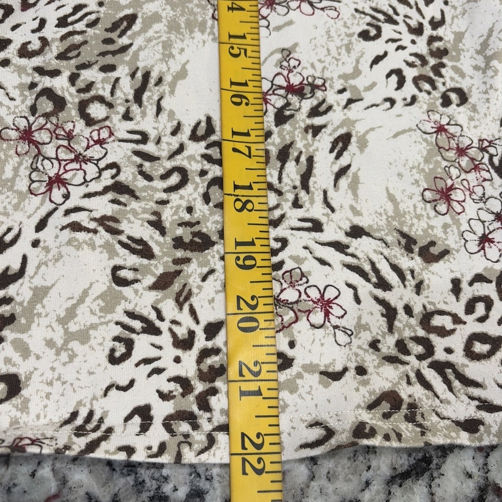 Kim Rogers Leopard Animal Print Floral Top Beige Brown 3/4 Sleeve Tee Size L - Picture 10 of 10